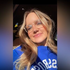 Meet your Posher, Katie